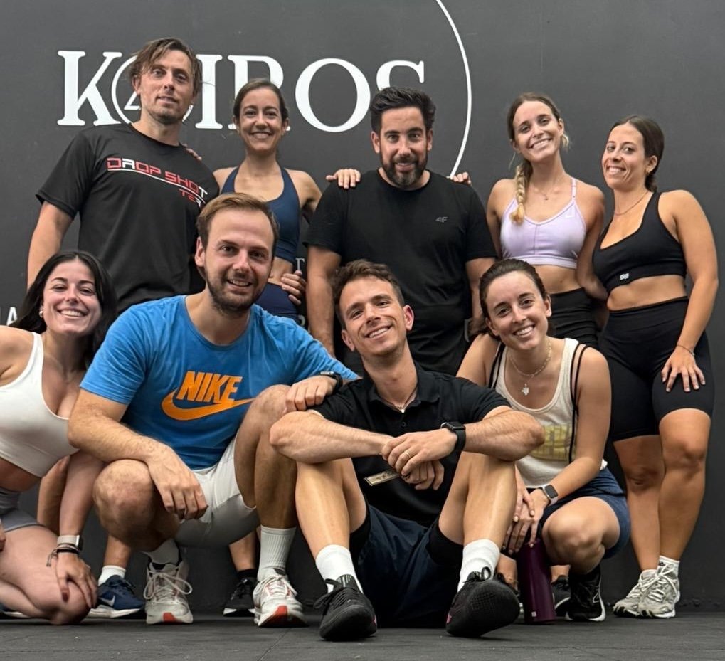 Cliente de Kairos en entrenamiento de fuerza